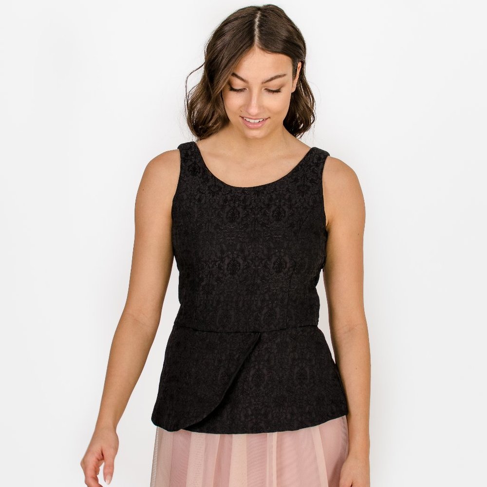 Black sleeveless top jacquard fabric